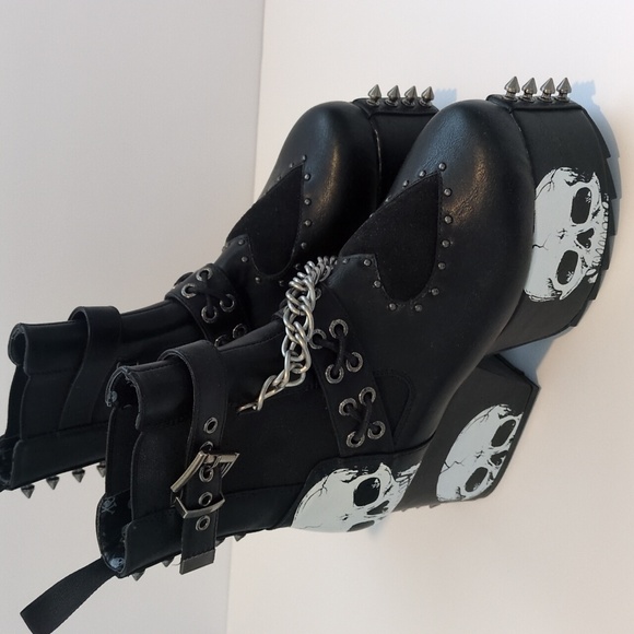 Seven Seas Platform Ankle Boots - Picture 15 of 15